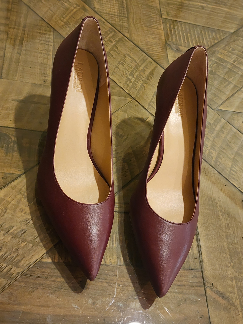 Polo by Ralph Lauren Burgundy Pointed-Toe Leather Pumps Made In Vietnan
